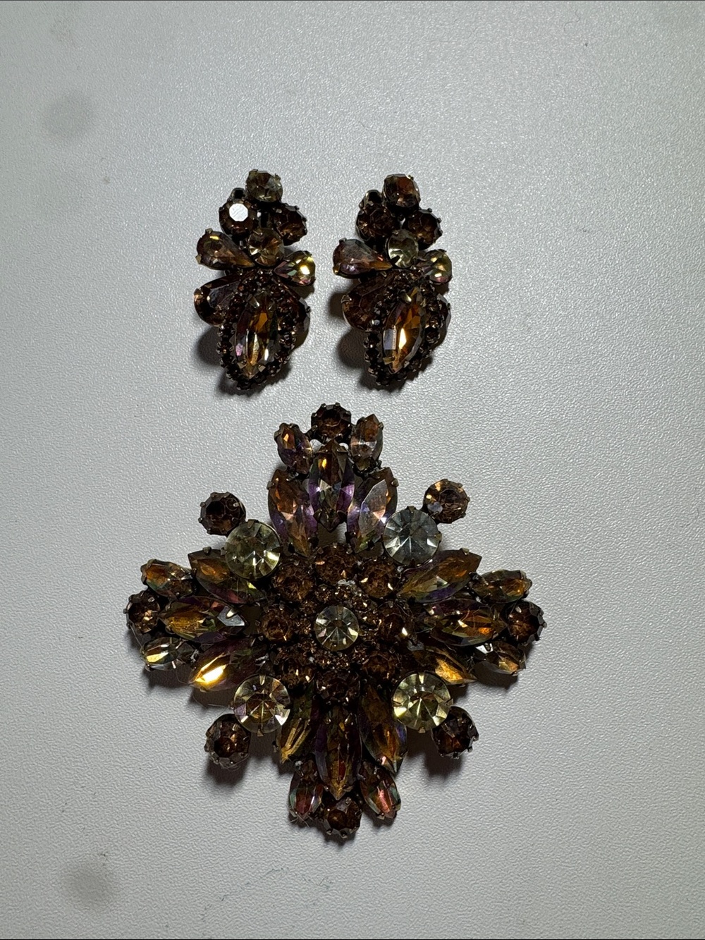 WEISS Aurora Borealis Rhinestone Brooch & Clip Earrings Set